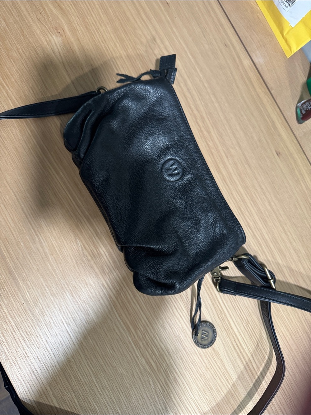 Wanders Travel THE CHAMONIX DEUX CROSSBODY